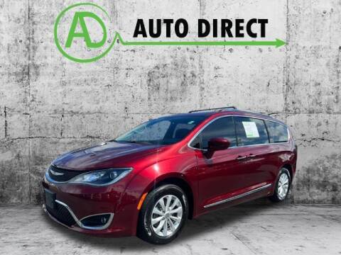 2019 Chrysler Pacifica for sale at AUTO DIRECT OF HOLLYWOOD in Hollywood FL