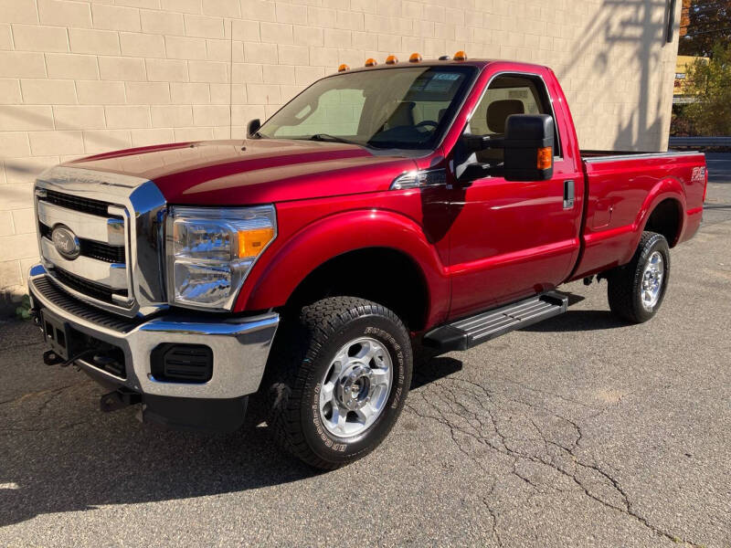 2015 Ford F-350 Super Duty XLT photo 1