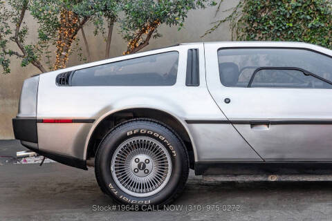 1981 DeLorean DMC-12