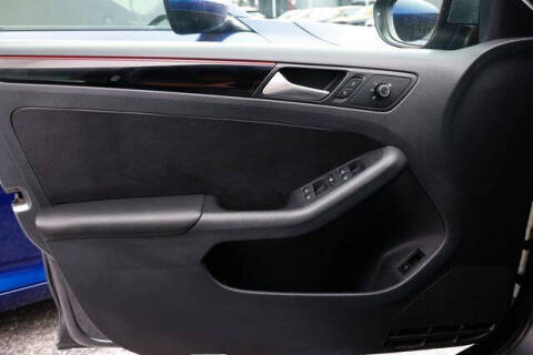 2017 Volkswagen Jetta 2.0T GLI