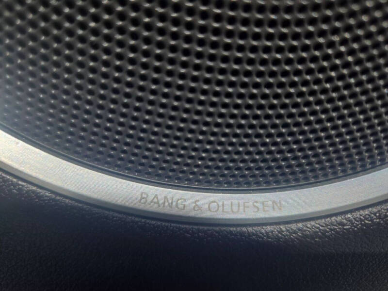 2012 Audi Q5 3.2 quattro Premium Plus