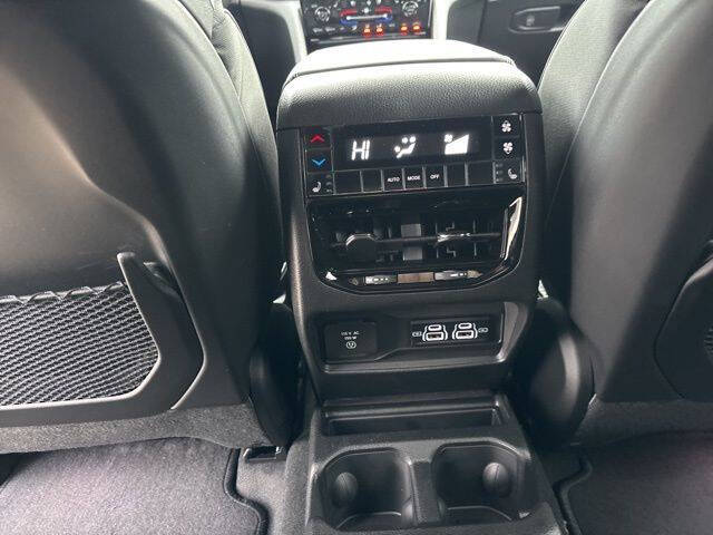 2025 Jeep Grand Cherokee L Overland