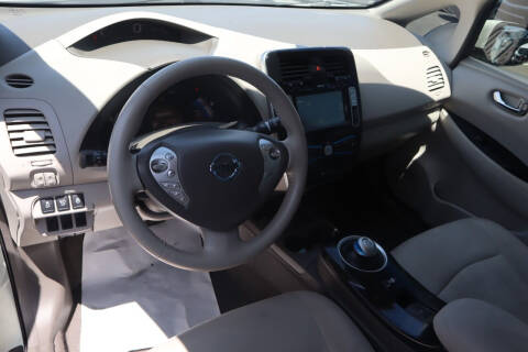 2012 Nissan LEAF SL