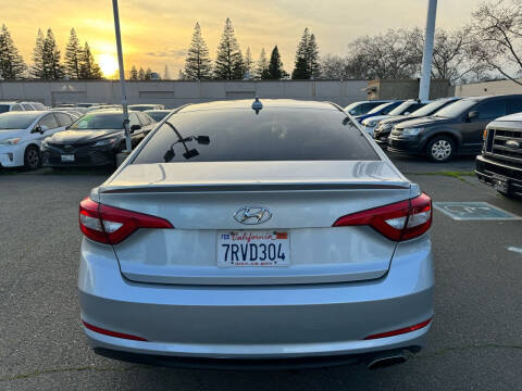 2016 Hyundai Sonata SE