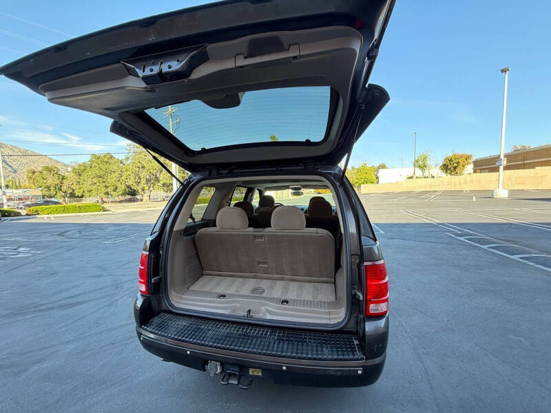 2005 Ford Explorer XLT