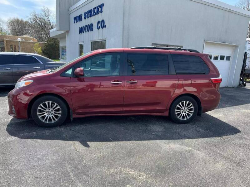 2019 Toyota Sienna for sale at VINE STREET MOTOR CO in Urbana IL