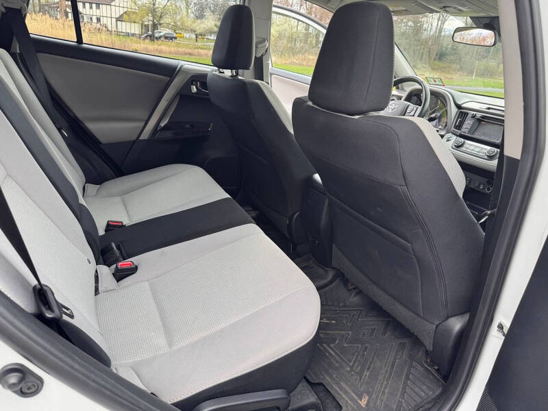 2016 Toyota RAV4 XLE