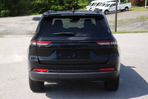 2024 Jeep Grand Cherokee Altitude