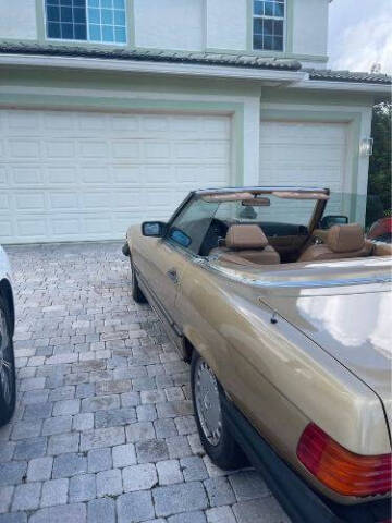 1987 Mercedes-Benz 500-Class