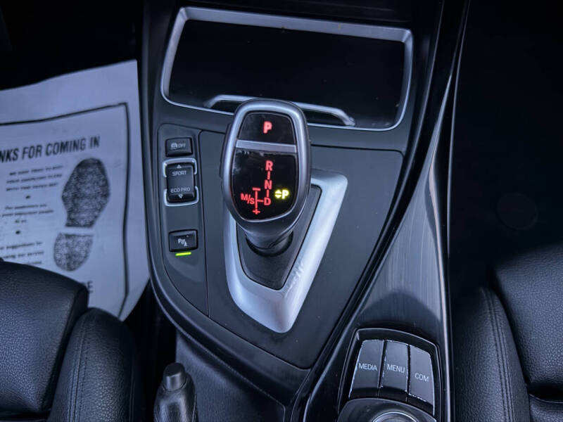 2019 BMW 2 Series 230i