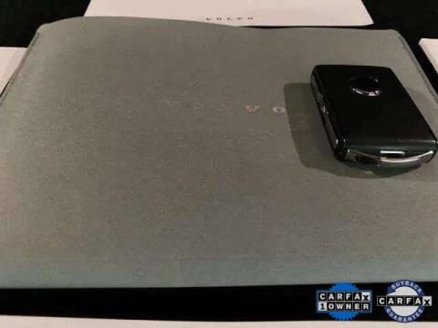 2025 Volvo XC90 B6 Plus Bright Theme 7P