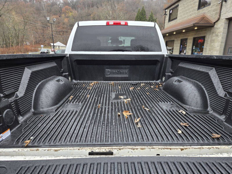 2016 RAM Ram 2500 Pickup Tradesman photo 16