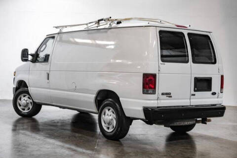 2011 Ford E-Series E-150