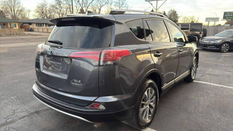 2016 Toyota RAV4 Hybrid XLE