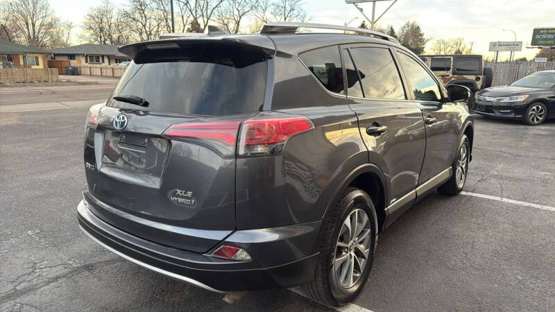 2016 Toyota RAV4 Hybrid XLE