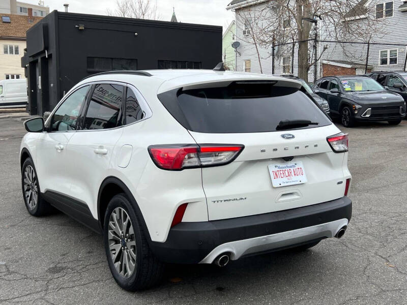 2020 Ford Escape Hybrid Titanium