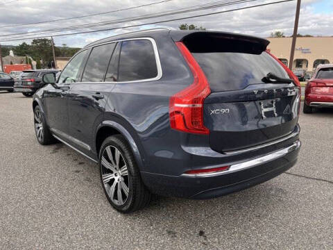 2024 Volvo XC90 Recharge T8 Ultimate Bright Theme 7P