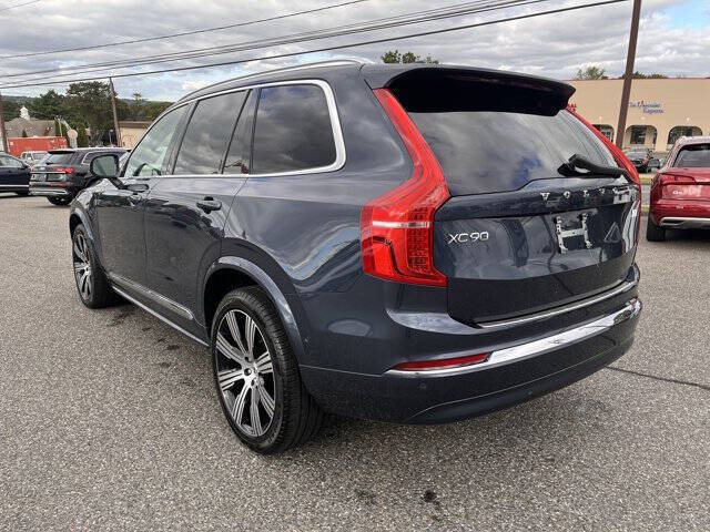 2024 Volvo XC90 Recharge T8 Ultimate Bright Theme 7P