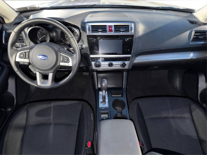 2017 Subaru Outback 2.5i Premium