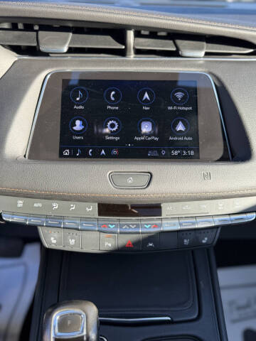 2019 Cadillac XT4 Premium Luxury