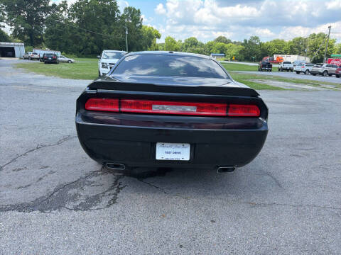 2014 Dodge Challenger SXT