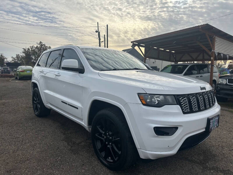 2018 Jeep Grand Cherokee Altitude