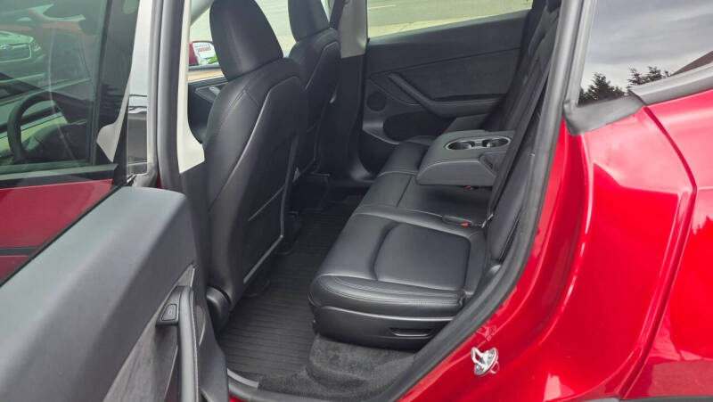 2024 Tesla Model Y Long Range