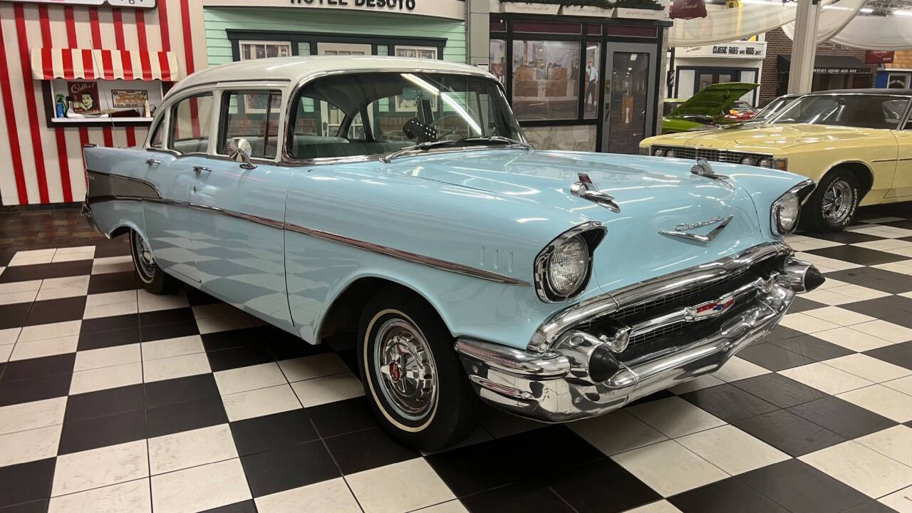 1957 Chevrolet Bel Air 28