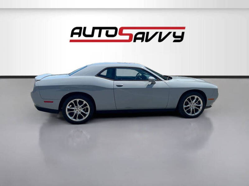 2022 Dodge Challenger SXT