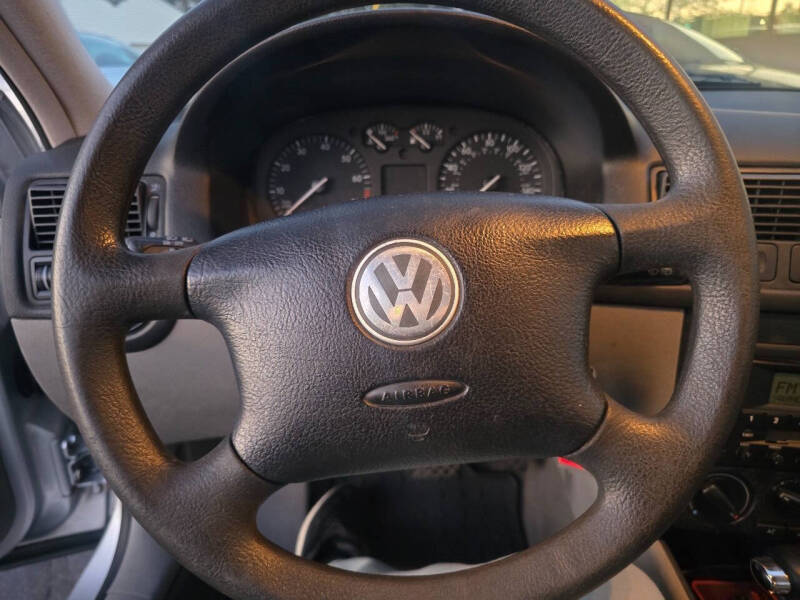 2005 Volkswagen Golf GL