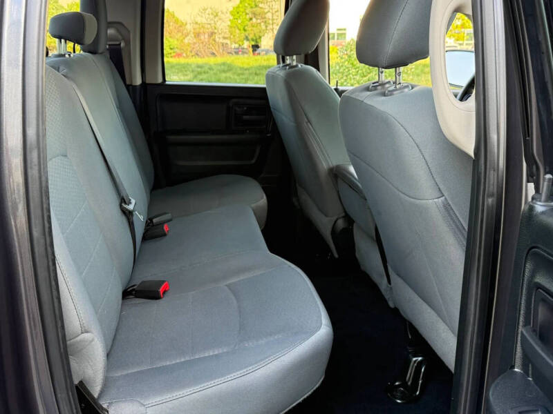 2017 RAM 1500 Express