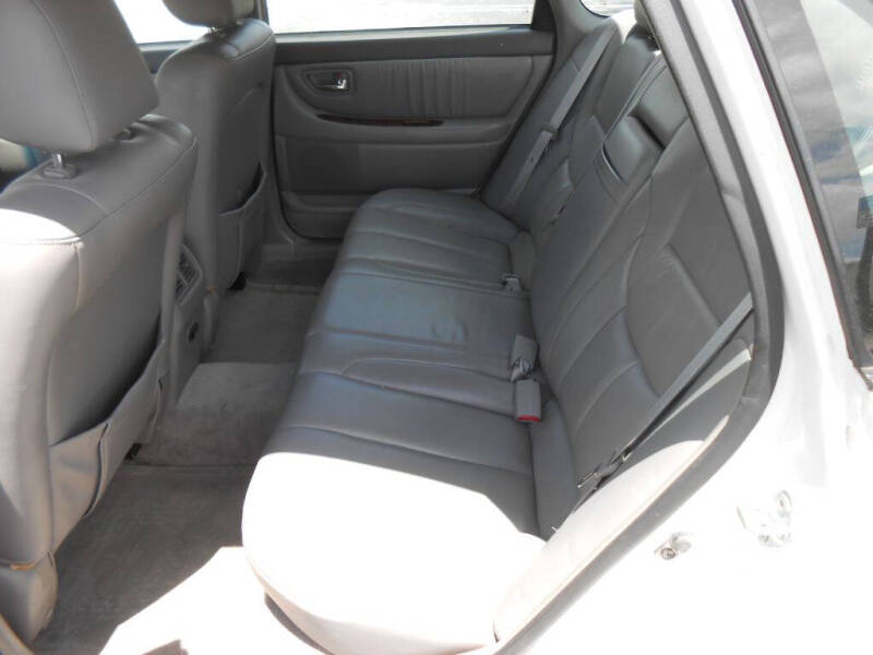 2001 Toyota Avalon
