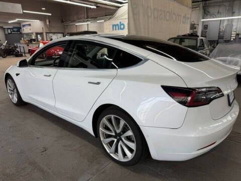 2020 Tesla Model 3 Standard Range Plus