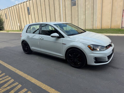 2017 Volkswagen Golf GTI S