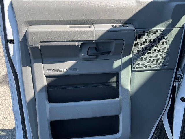 2024 Ford E-Series