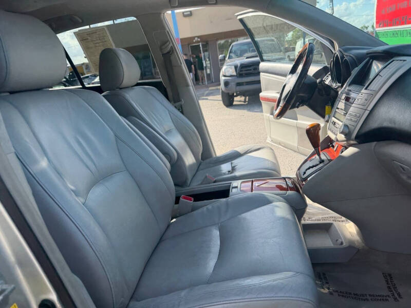 2005 Lexus RX 330