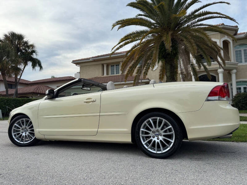 2009 Volvo C70 T5
