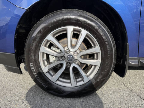 2018 Nissan Pathfinder S