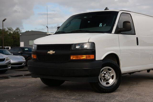 2021 Chevrolet Express 2500