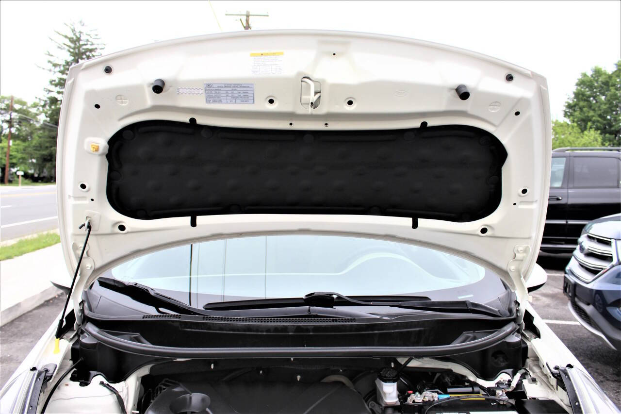 White 2014 Kia Rio LX LX 4dr Sedan 6M 42