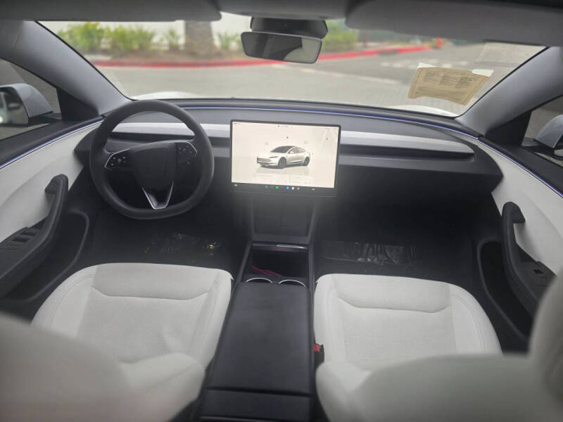 2025 Tesla Model 3 Long Range