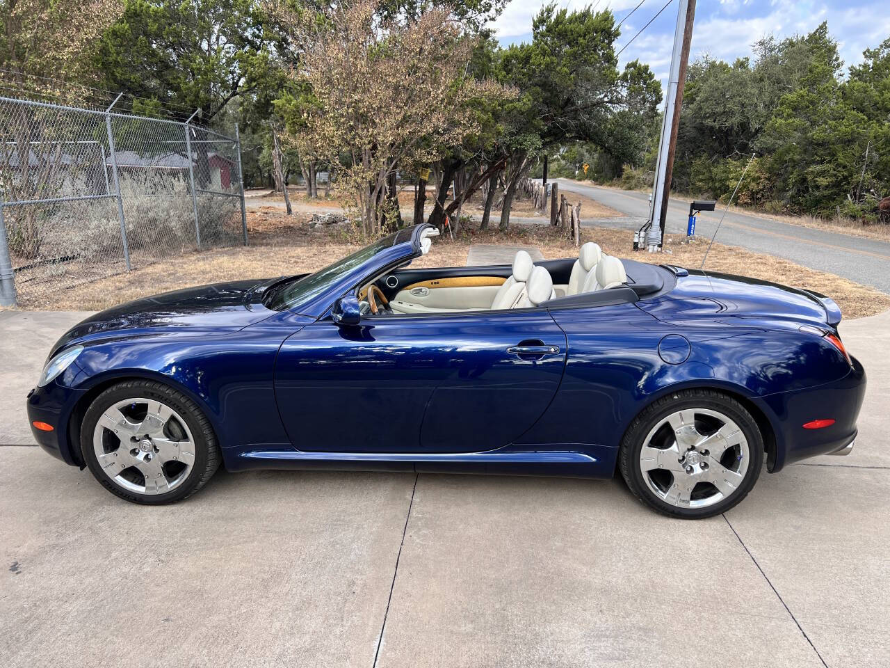 Used Car 2002 Lexus Sc 430  Base 2dr Convertible For Sale Under $20,000 In Austin, Texas