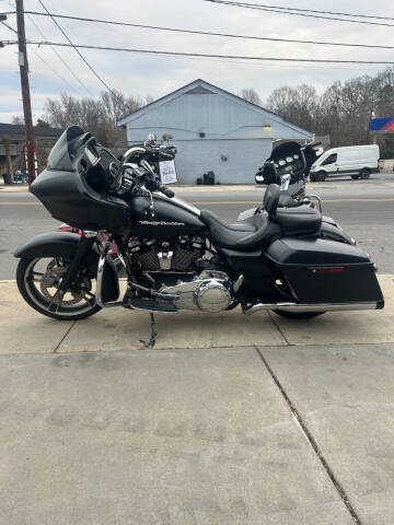 2017 Harley-Davidson Road Glide Special FLTRXS