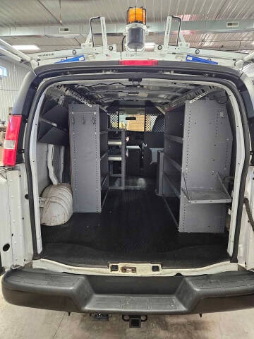 2017 Chevrolet Express 2500