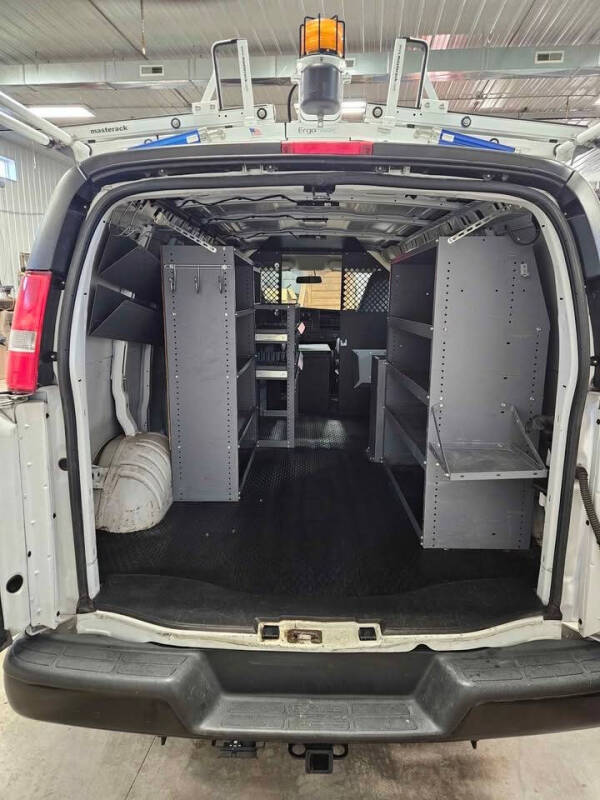 2017 Chevrolet Express 2500