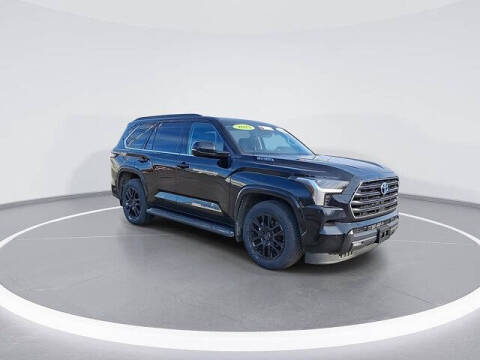 2023 Toyota Sequoia SR5