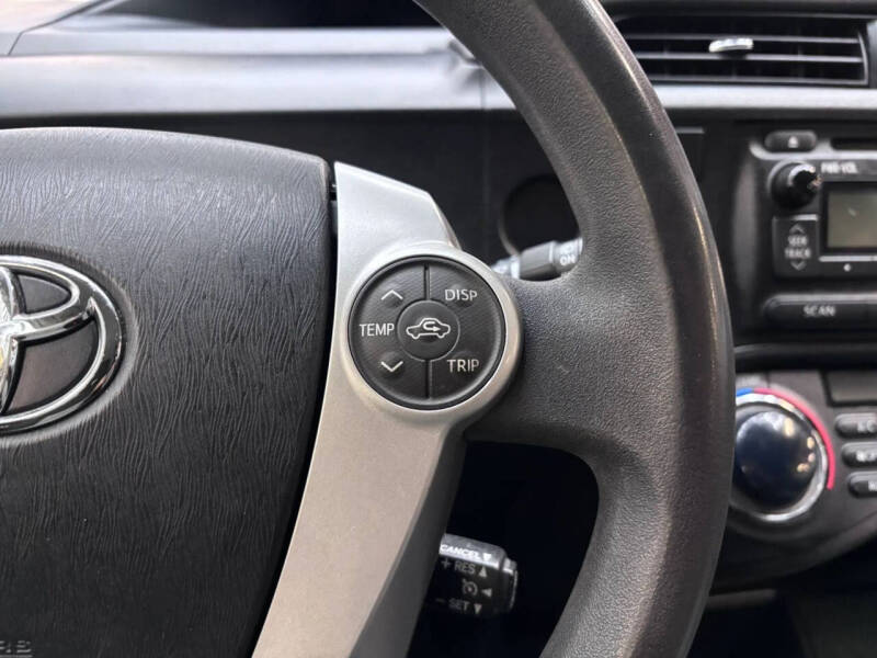 2013 Toyota Prius c