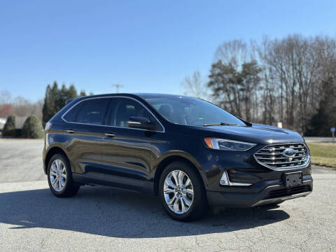 2020 Ford Edge Titanium