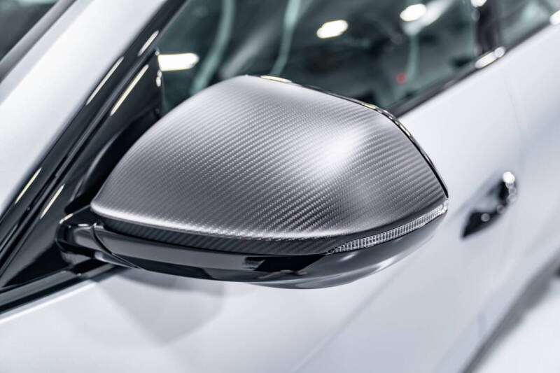 2024 Lamborghini Urus Performante