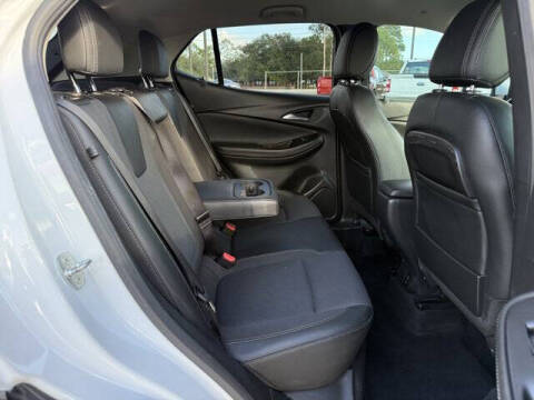 2022 Buick Encore GX Select